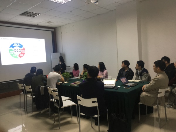 瓜瓜早課堂(132)-不會(huì)華少的好舌頭，也要懂汪涵的緊急救場(chǎng)