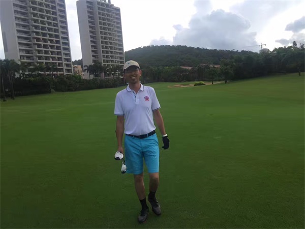 紅瓜子董事長_我們心底里羨慕而震撼的，是你們的企業(yè)家精神